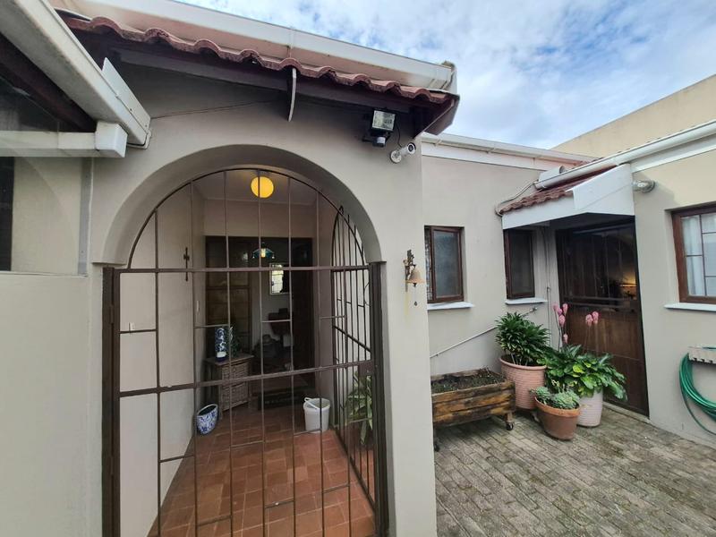 3 Bedroom Property for Sale in Heather Park Western Cape